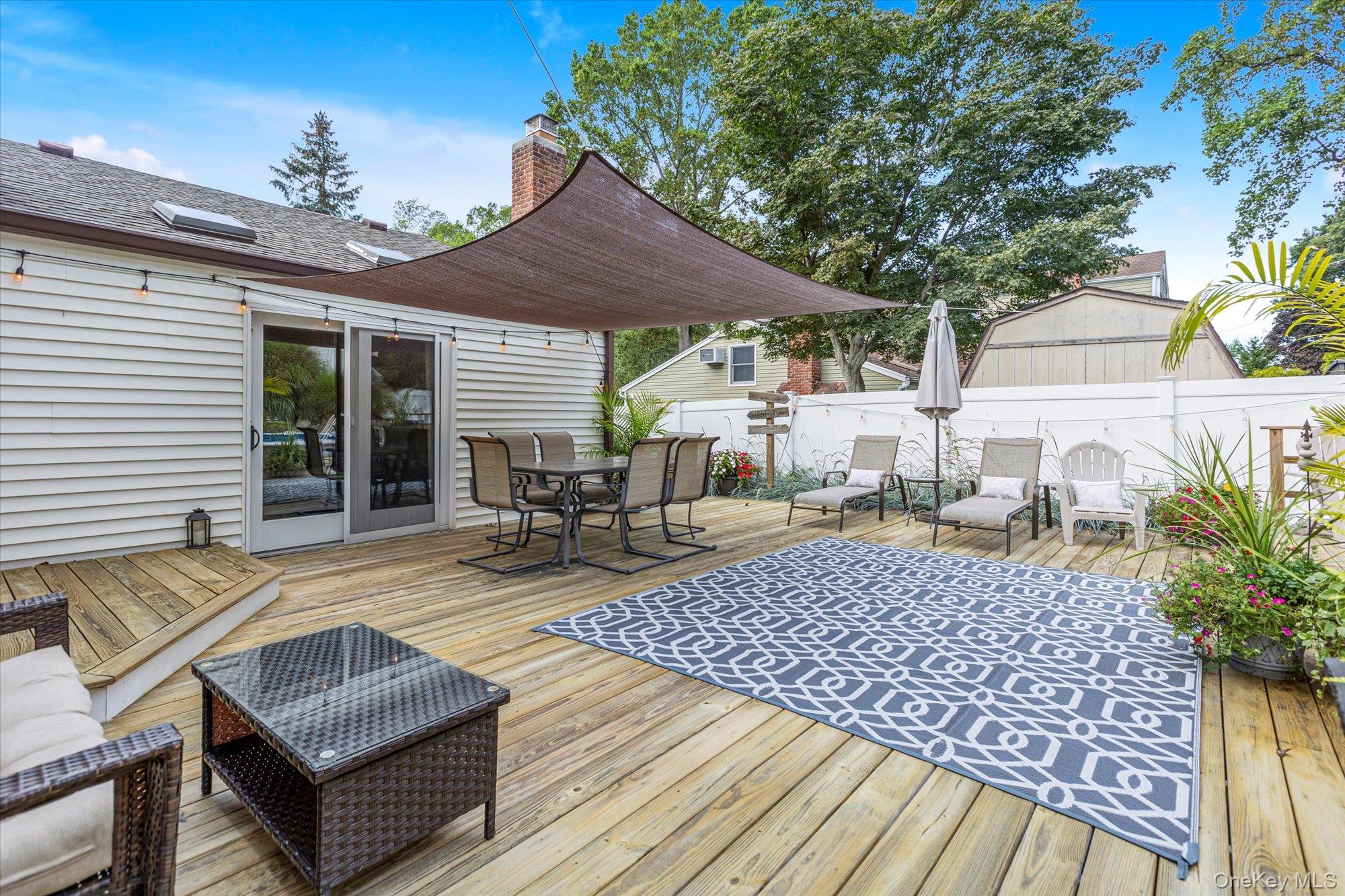47 Ravenwood Drive