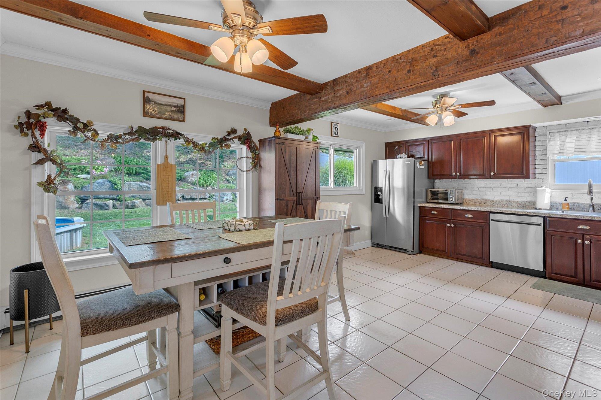 47 Ravenwood Drive