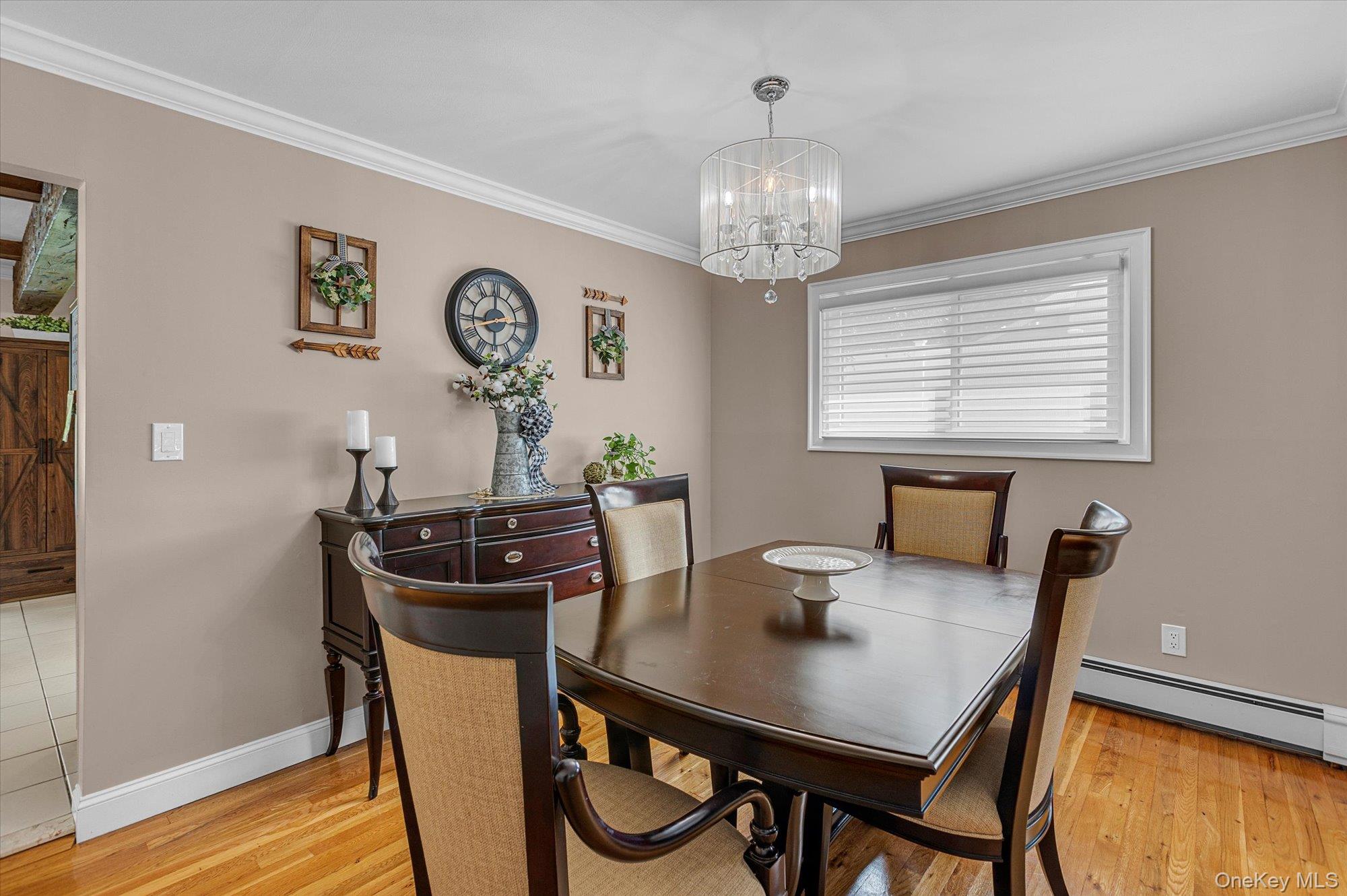 47 Ravenwood Drive