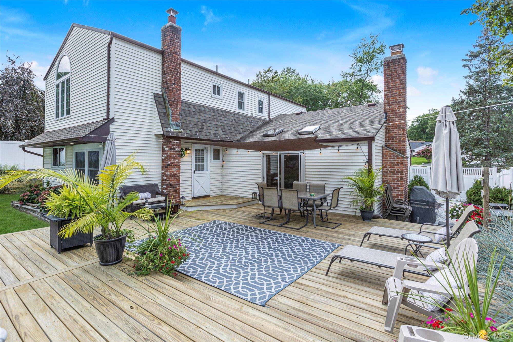 47 Ravenwood Drive