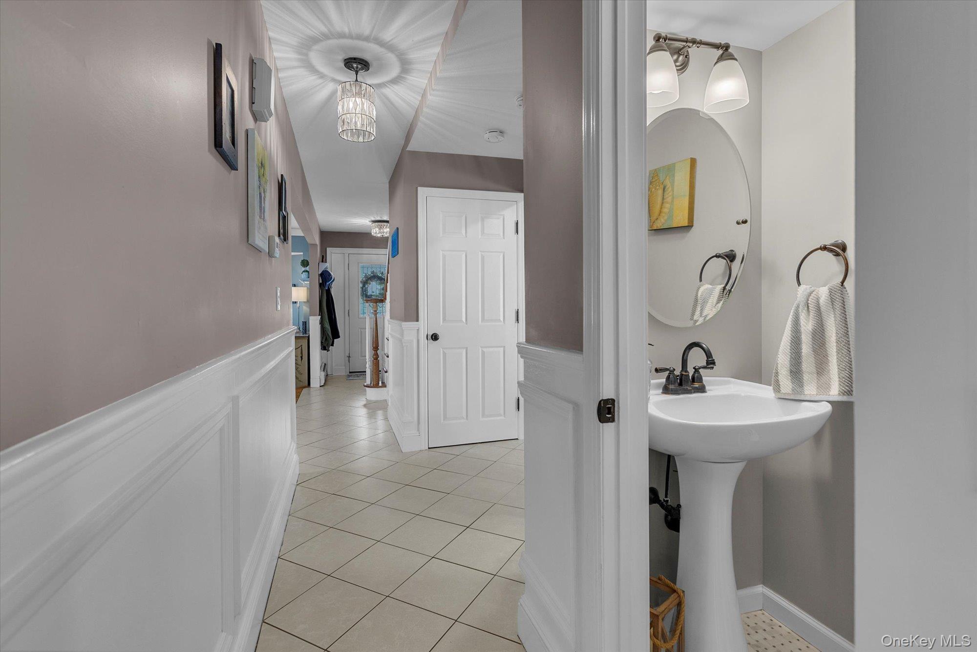 47 Ravenwood Drive