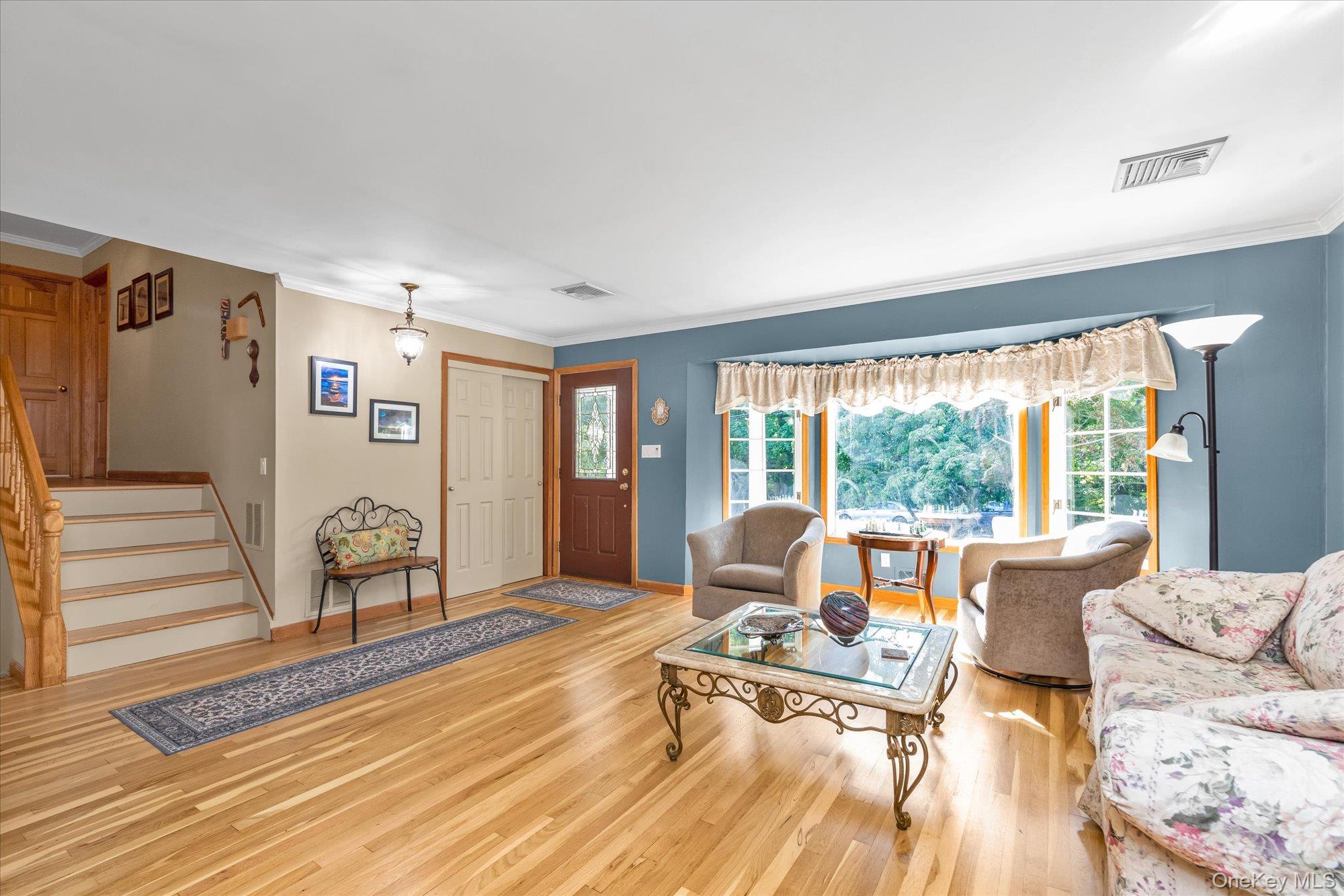 84 Lake Road