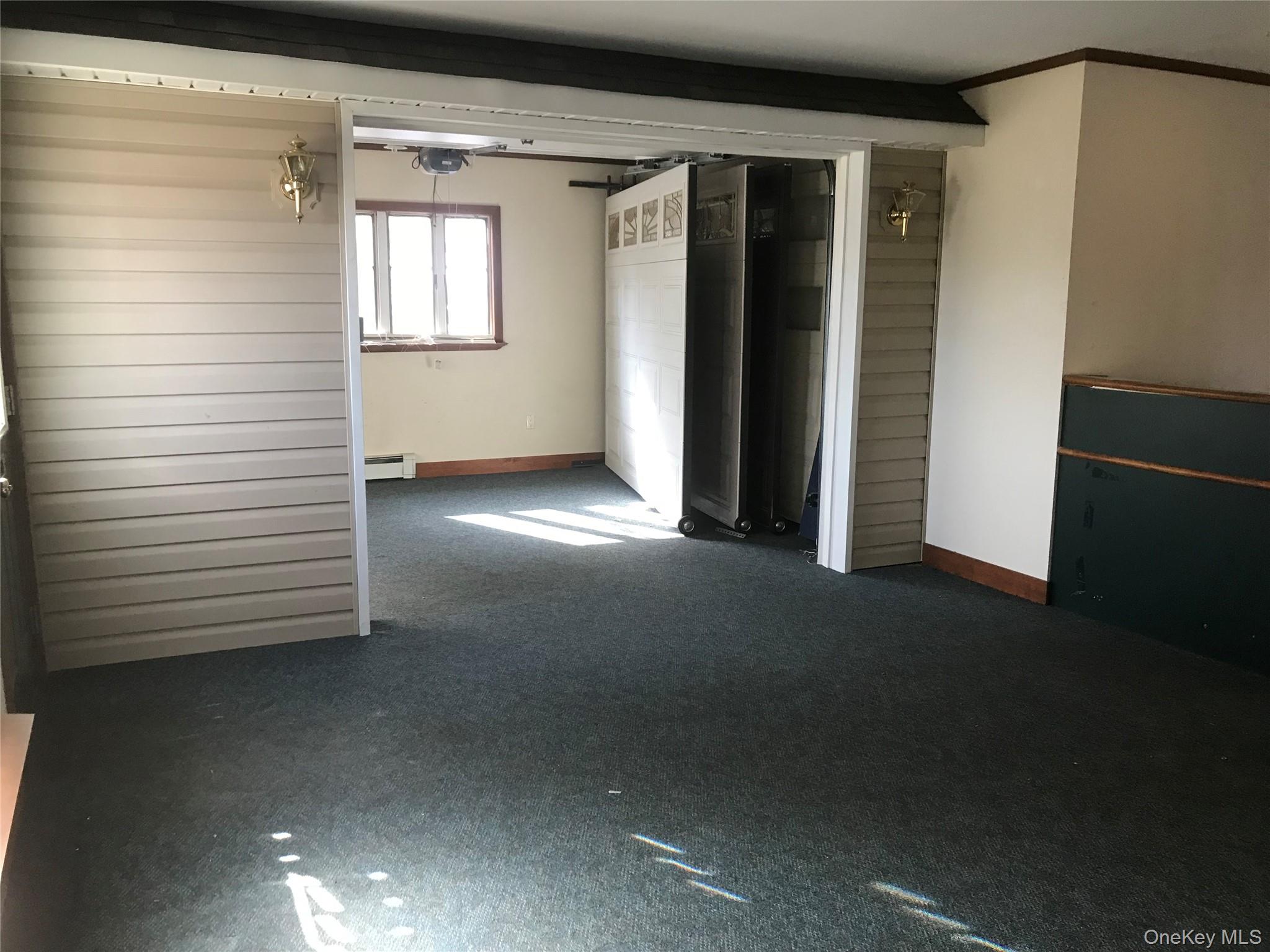 1115 Montauk Highway