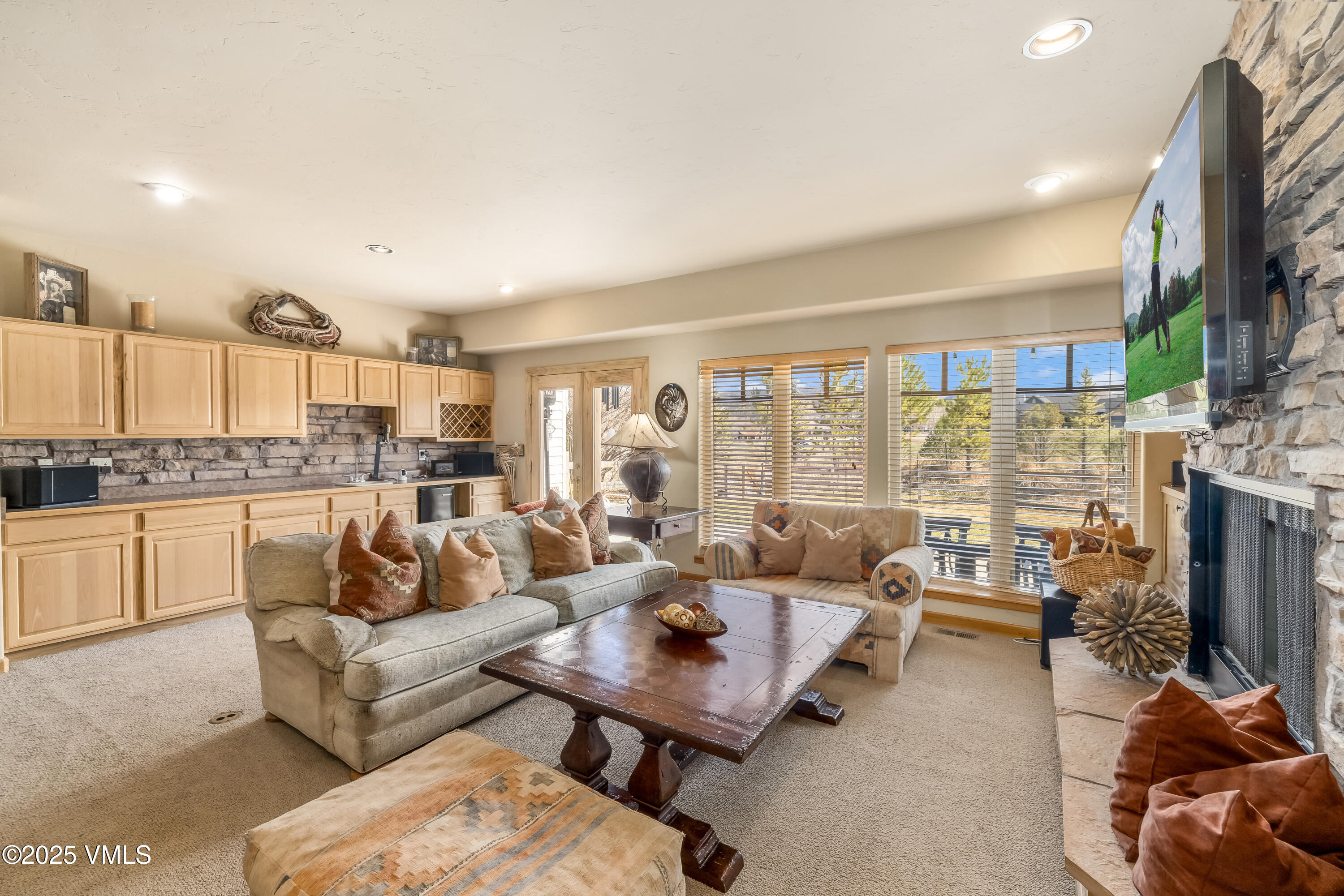 111 E Double Hitch Drive