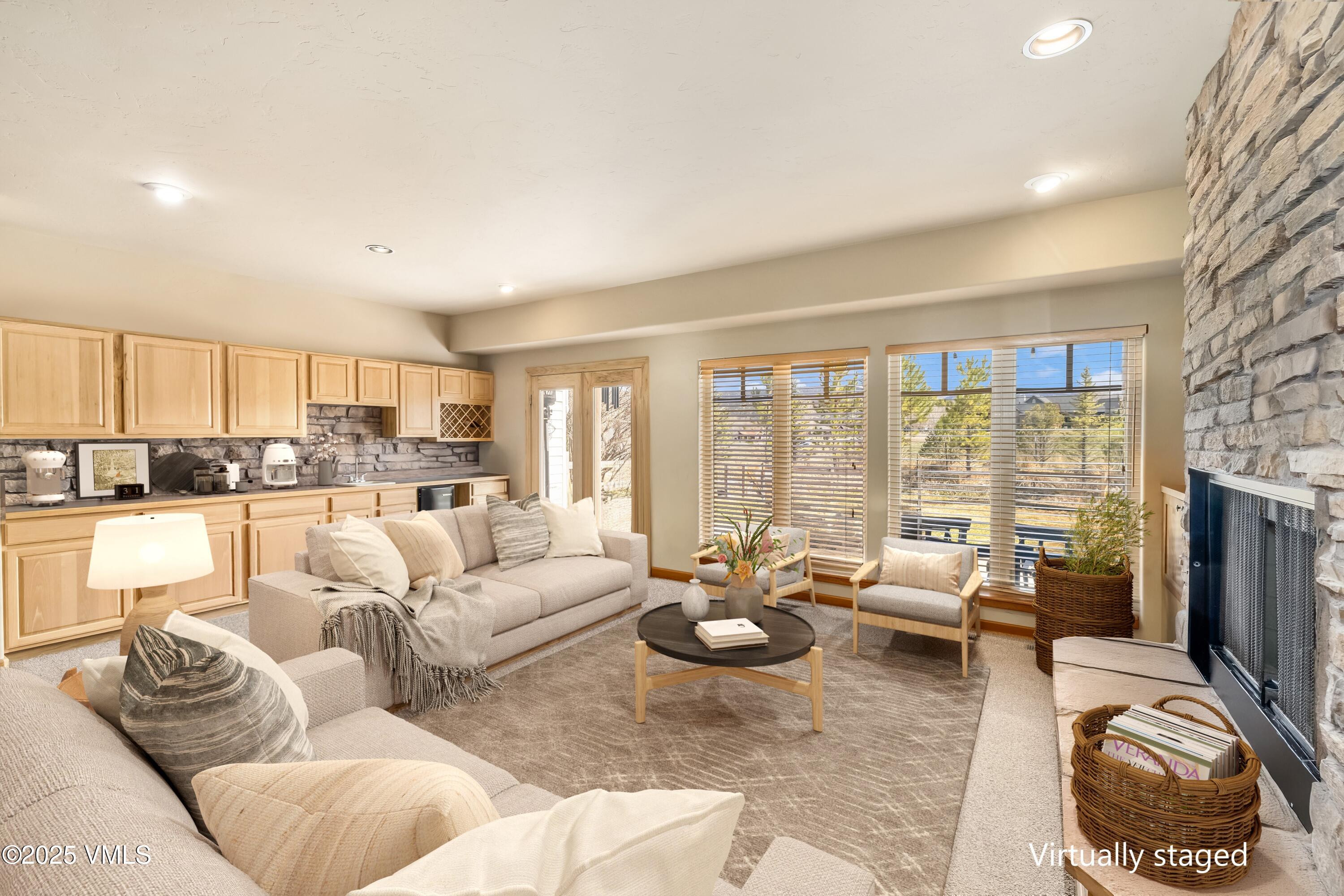 111 E Double Hitch Drive