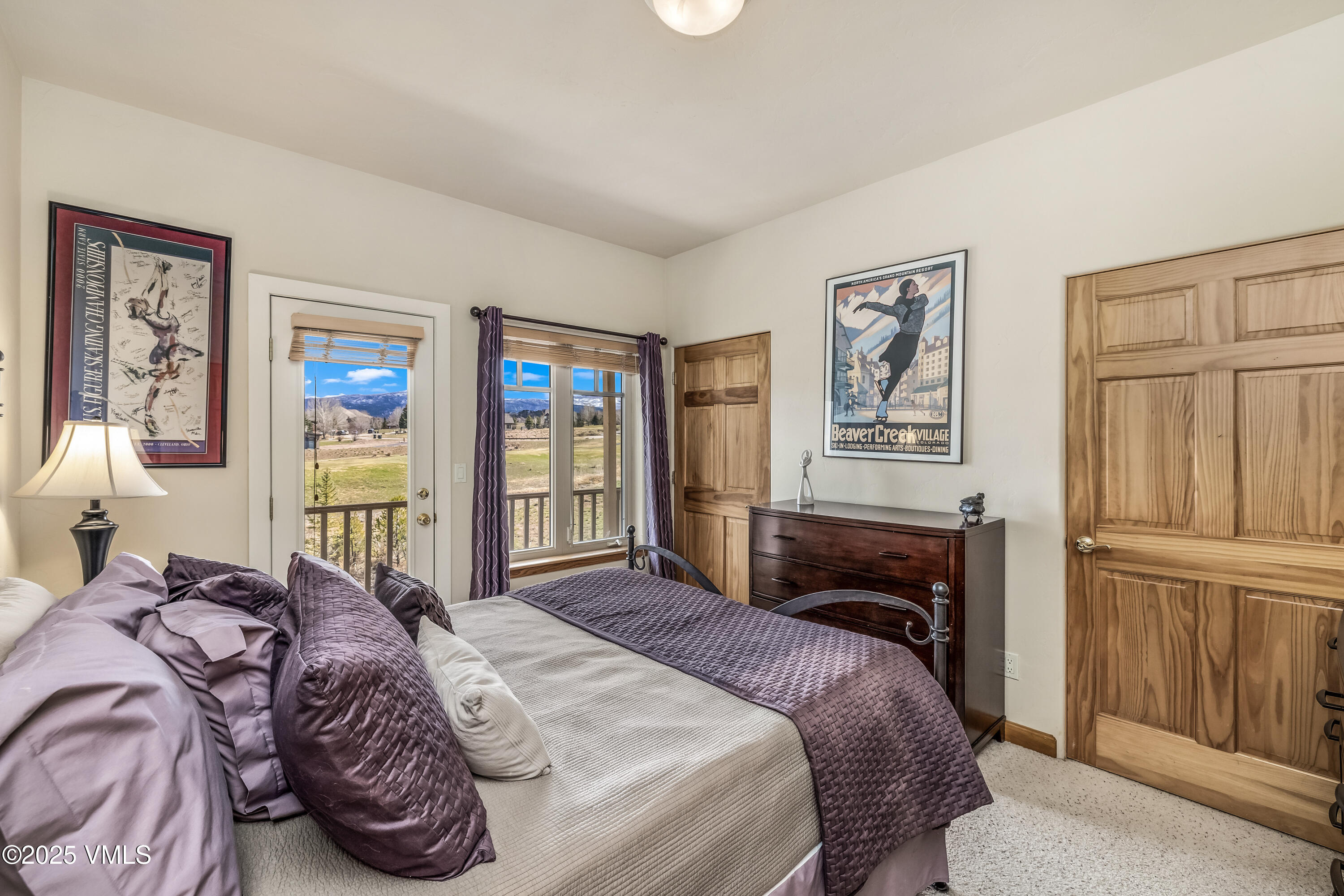 111 E Double Hitch Drive