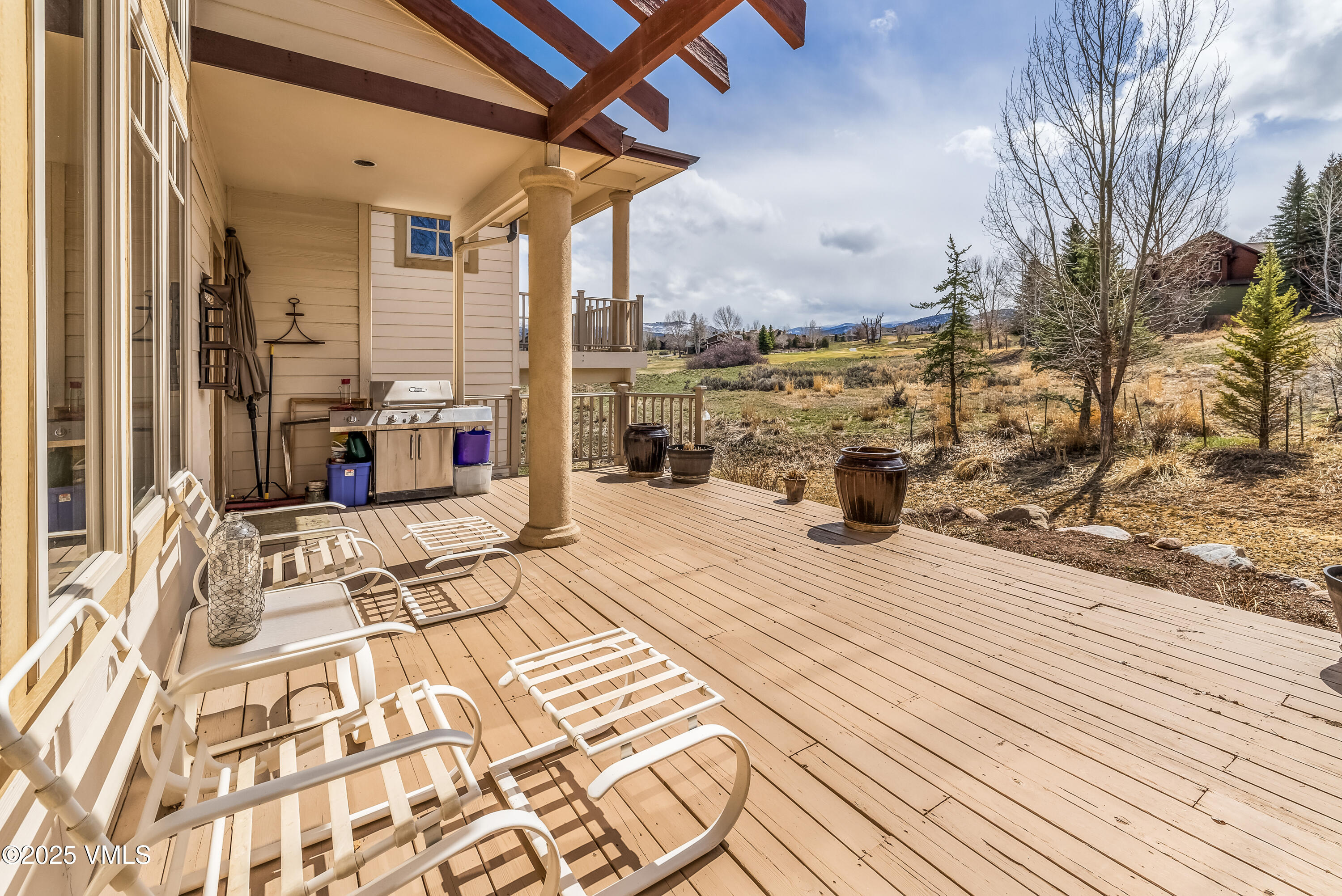 111 E Double Hitch Drive