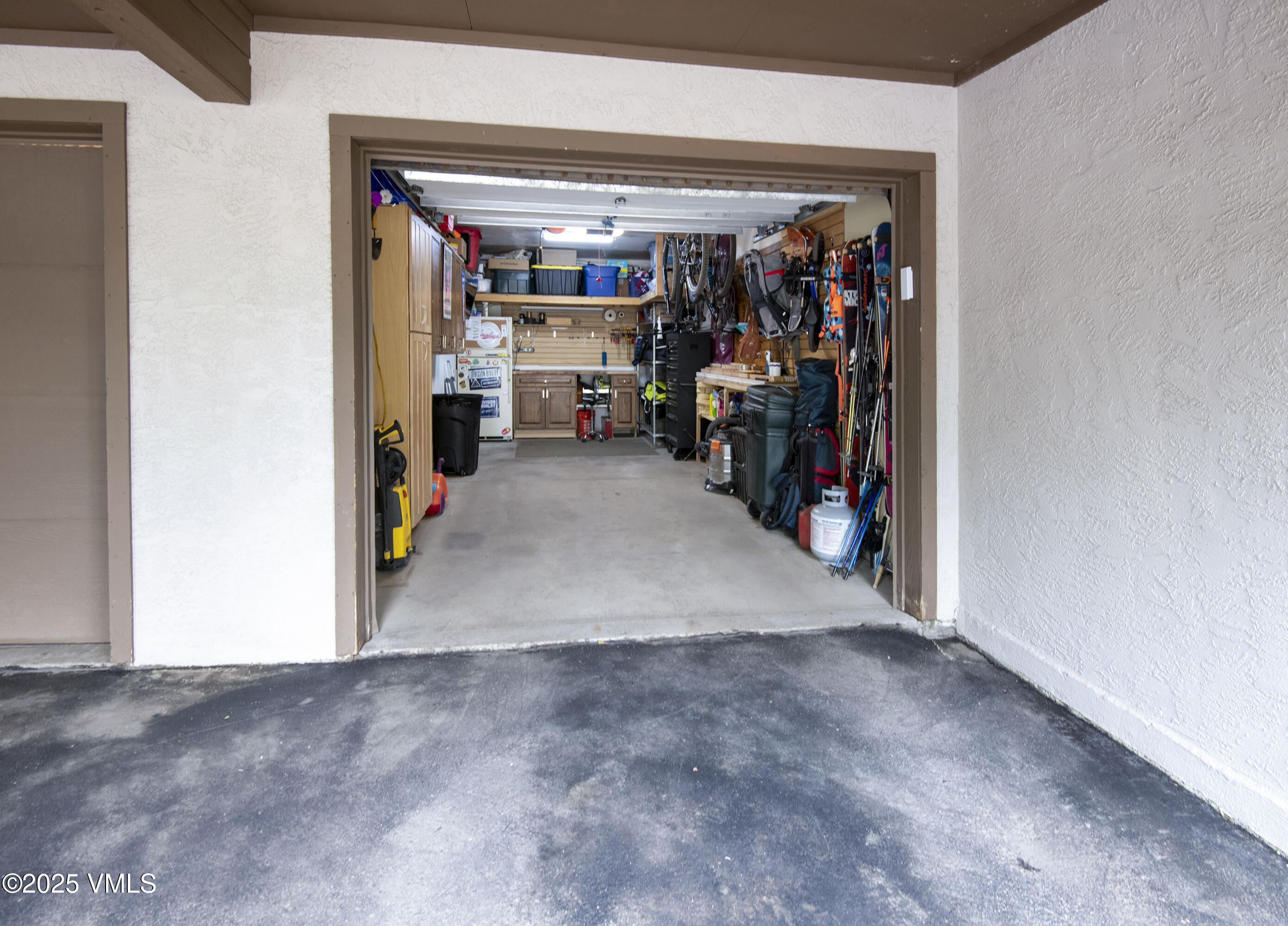 3008 Wildridge Road, B2