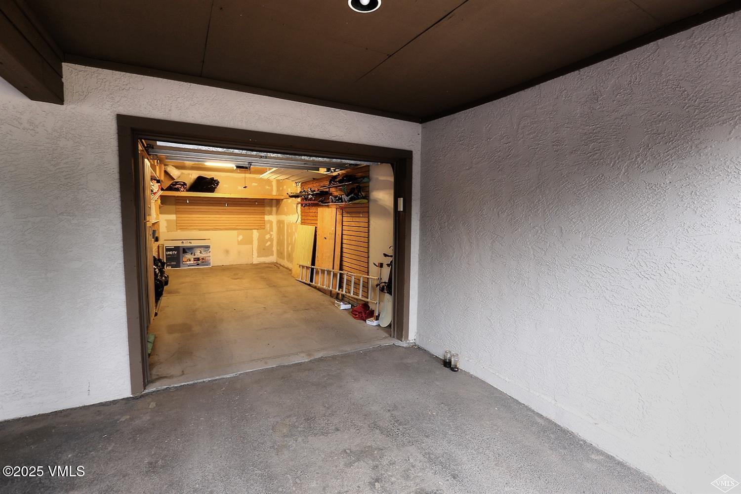 3008 Wildridge Road, B2