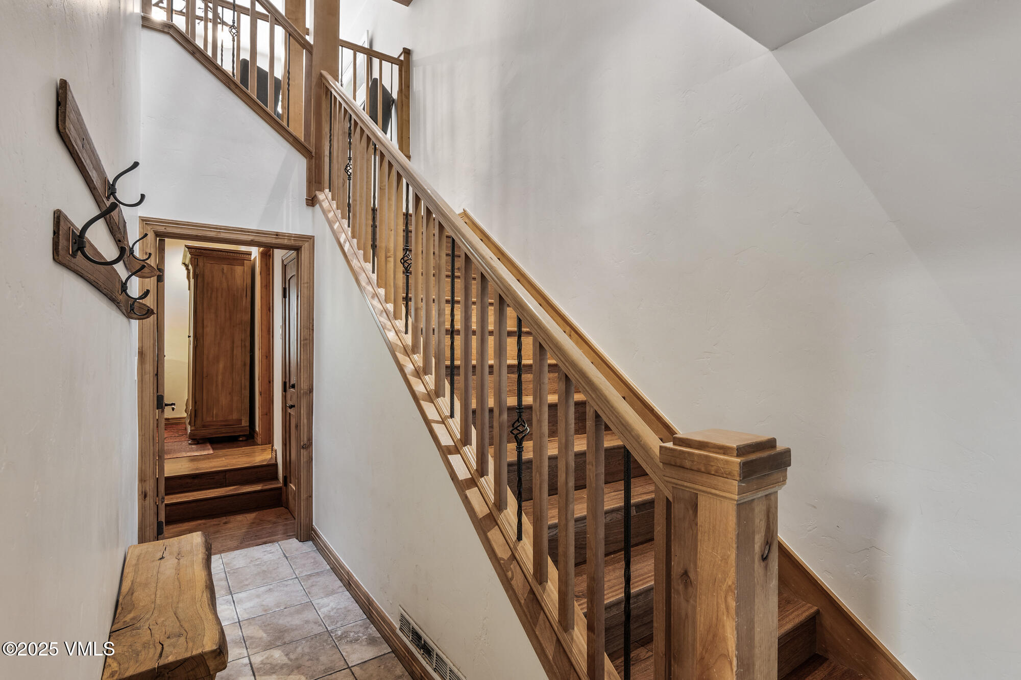 1635 Golf Terrace, 29