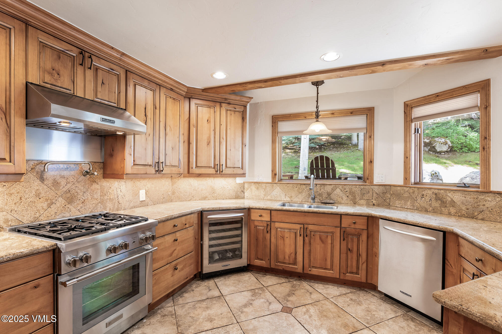 1635 Golf Terrace, 29