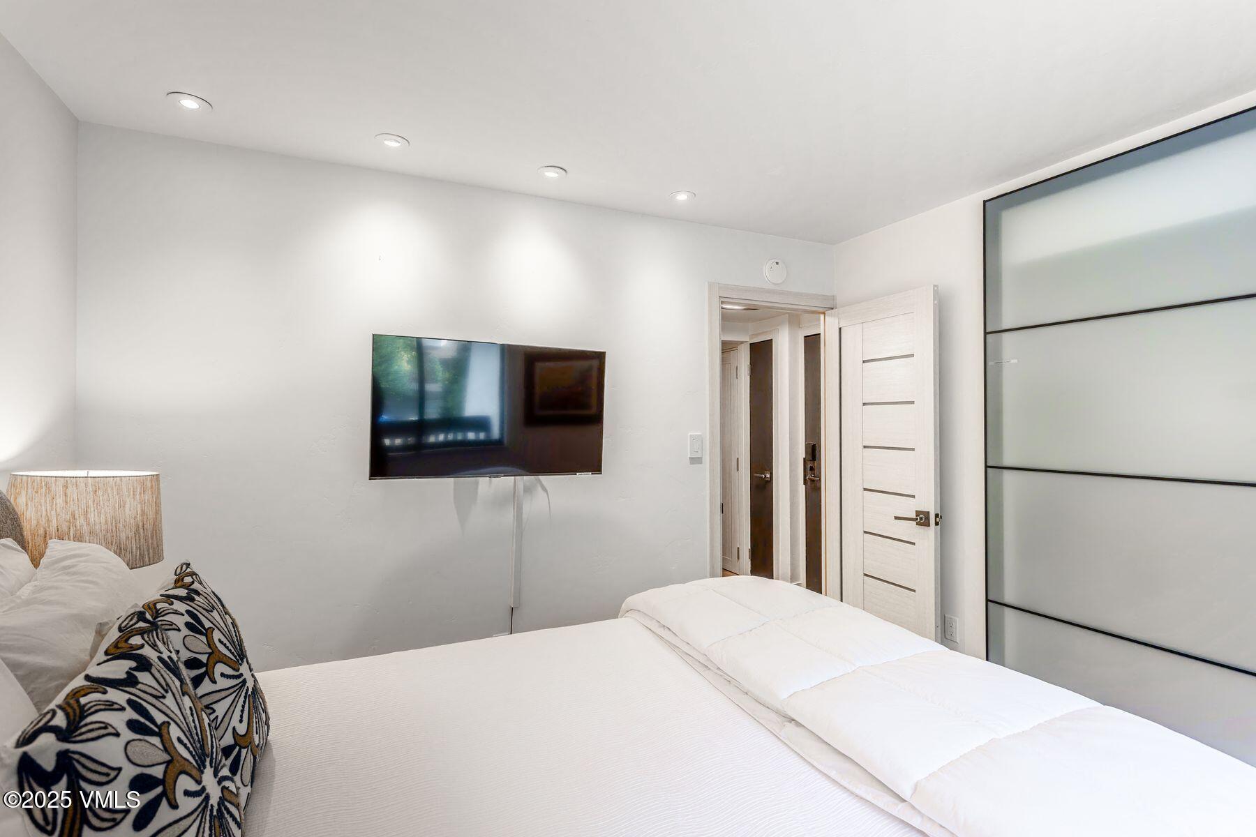 4630 Vail Racquet Club Drive Unit: 15