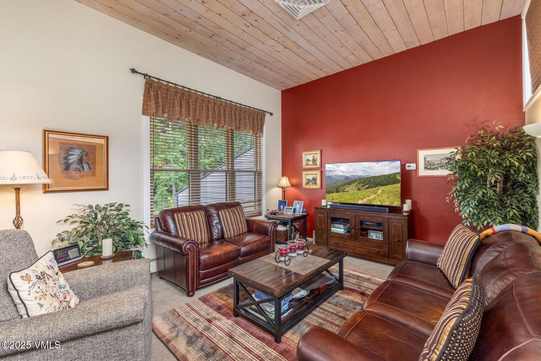 128 Beaver Road, Eagle-Vail