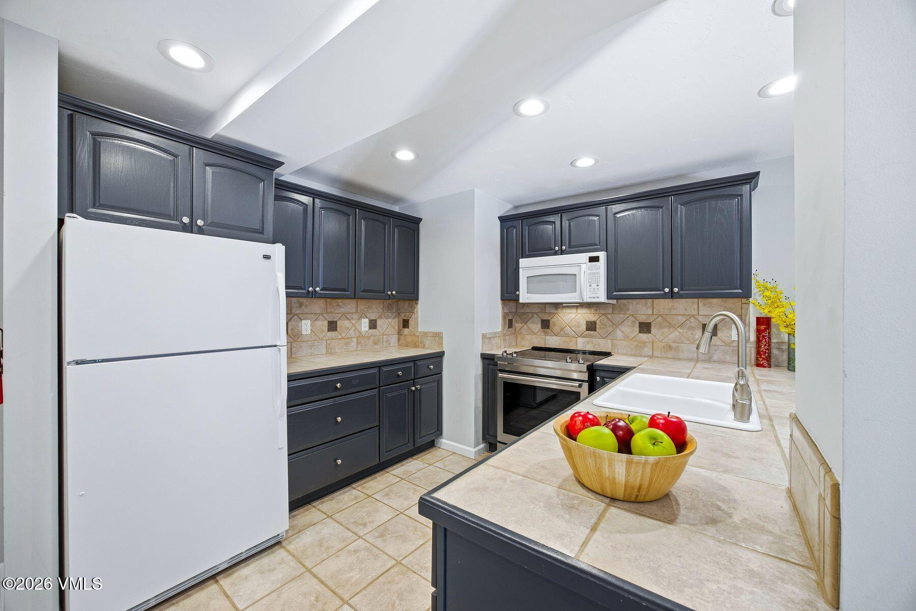 1650 Fall Ridge Road 412