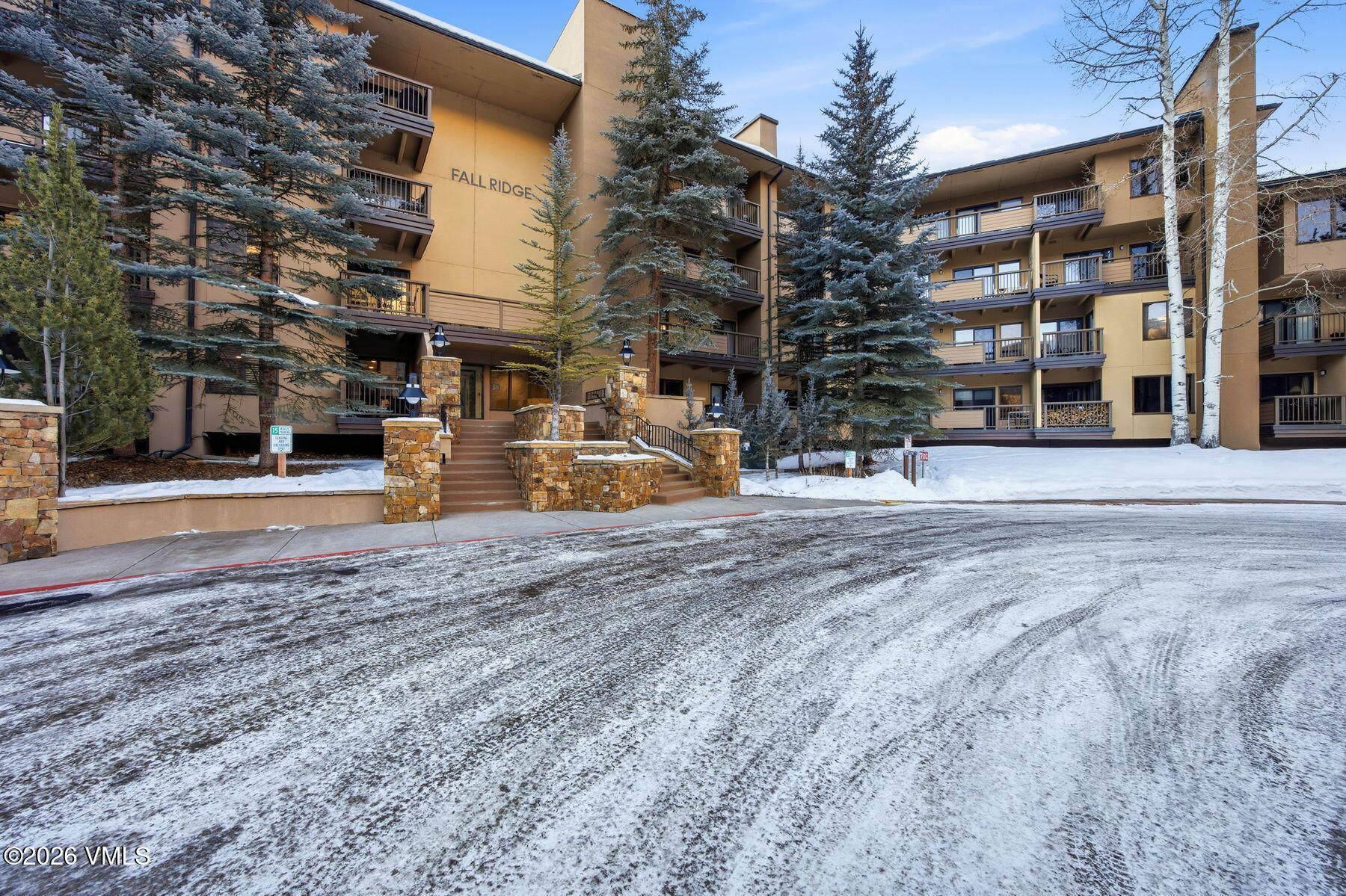 1650 Fall Ridge Road 412