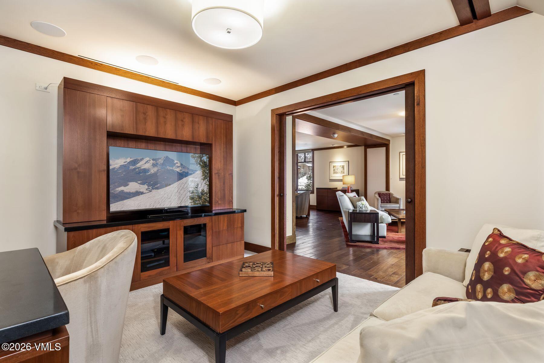 "Resolution" | Four Seasons Private Residence #9204