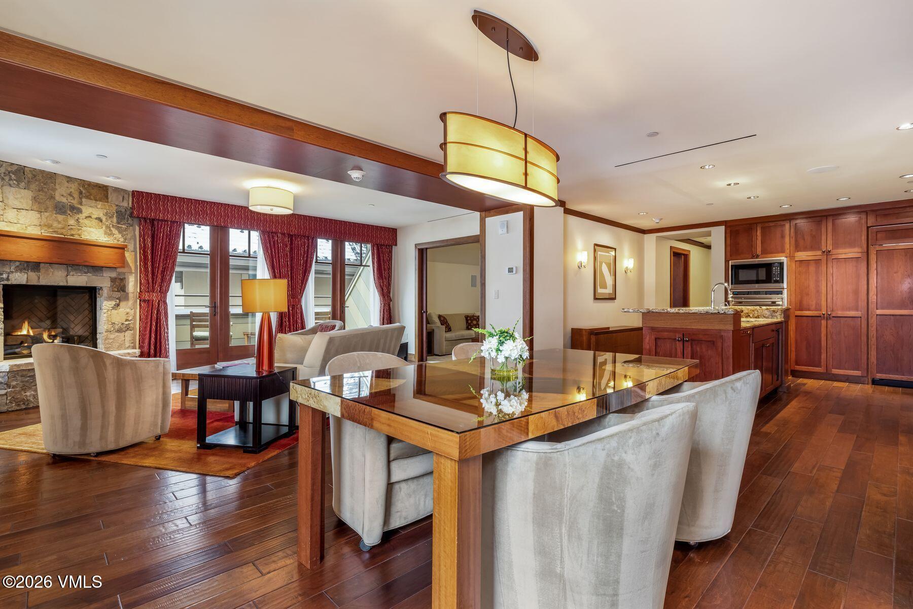 "Resolution" | Four Seasons Private Residence #9204