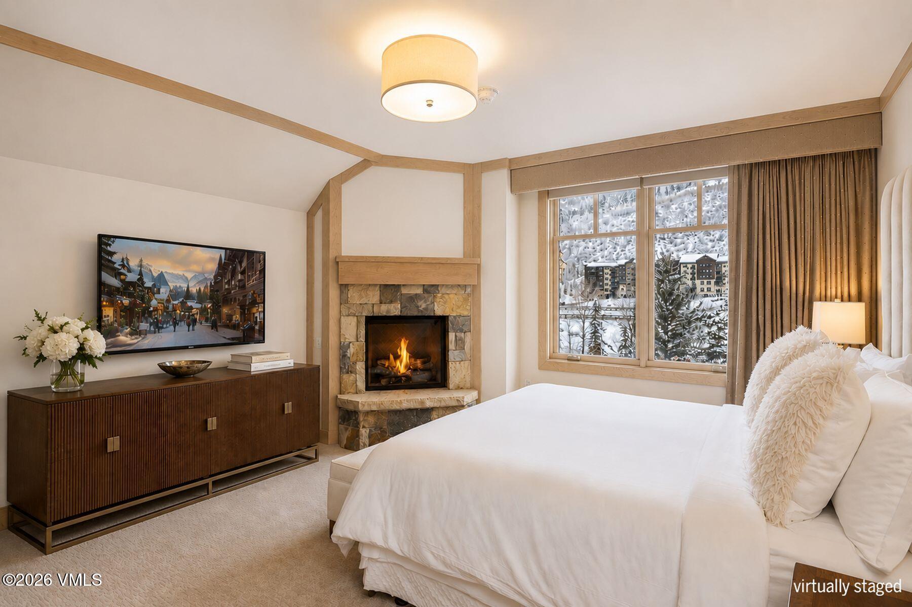"Resolution" | Four Seasons Private Residence #9204