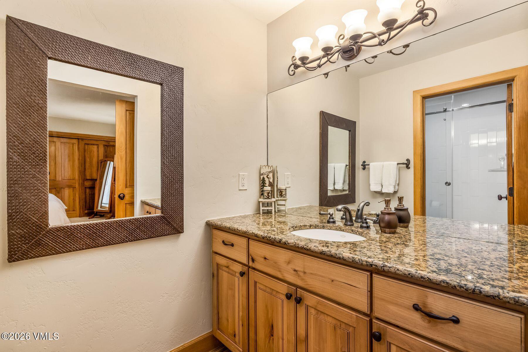 232 Larkspur Lane East, Eagle-Vail Unit: East