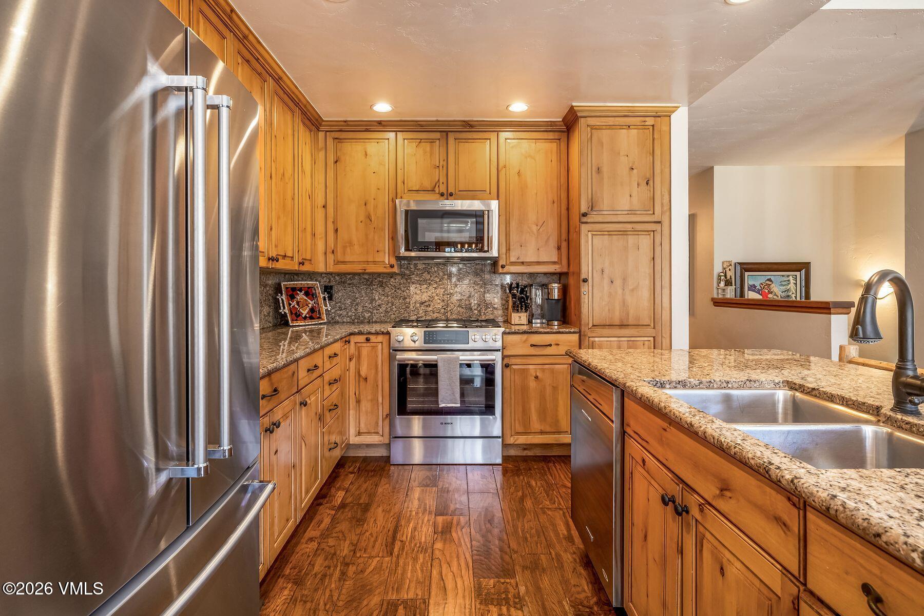 232 Larkspur Lane East, Eagle-Vail Unit: East