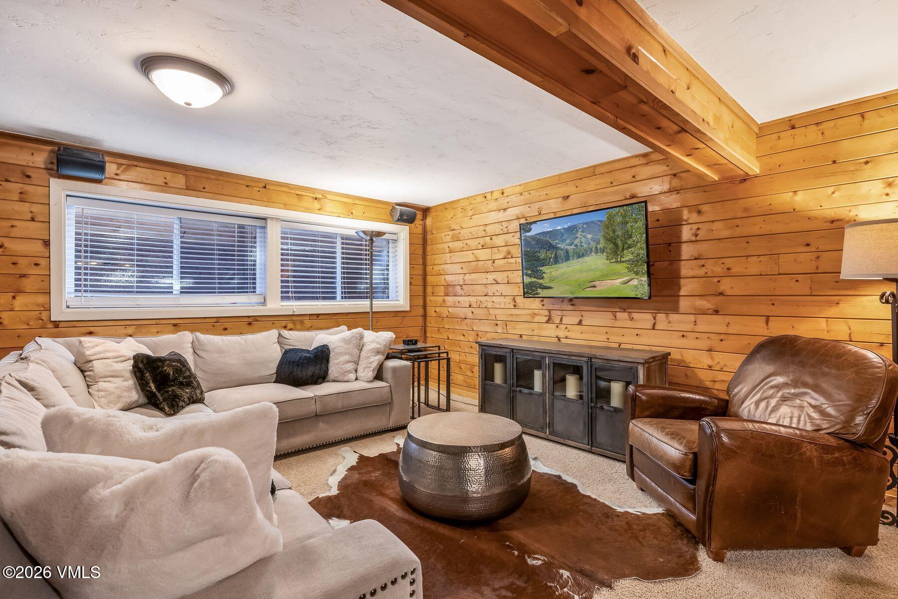 232 Larkspur Lane East, Eagle-Vail Unit: East