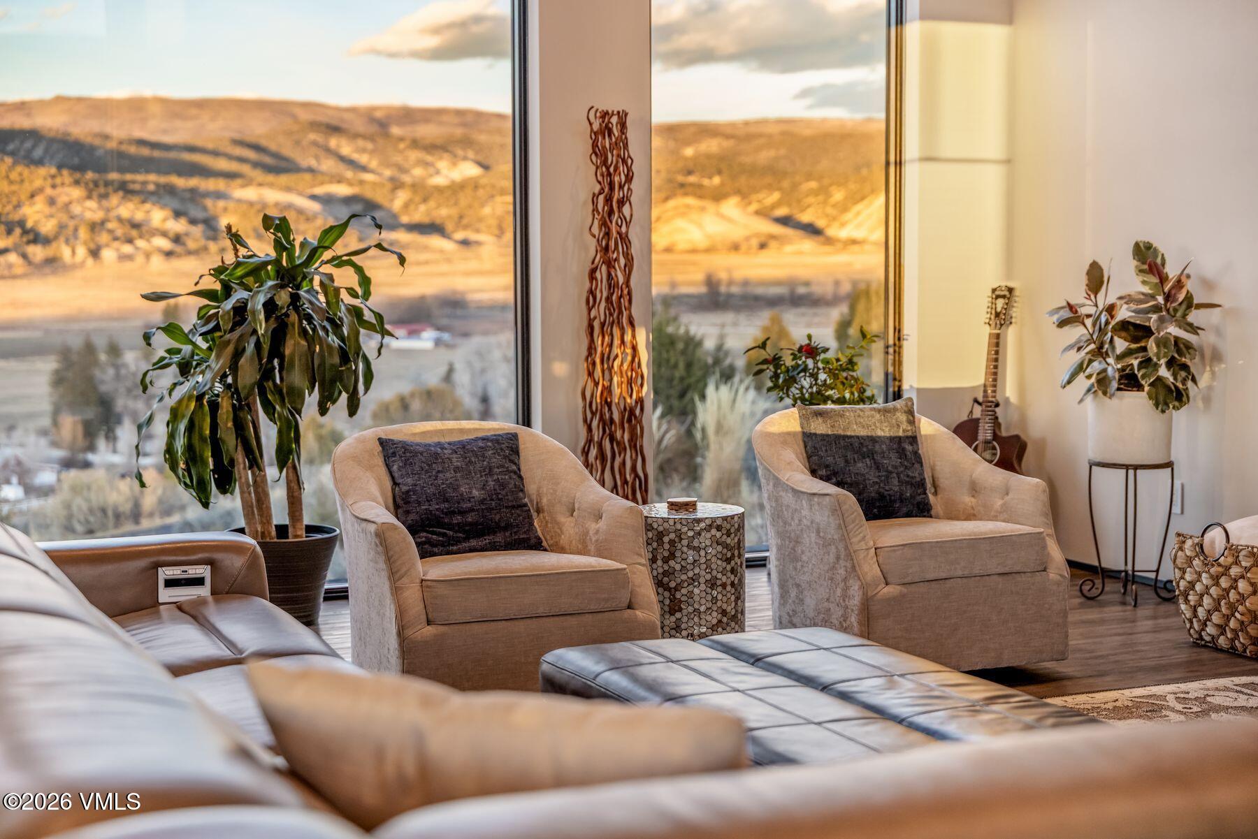 891 E Haystacker Drive