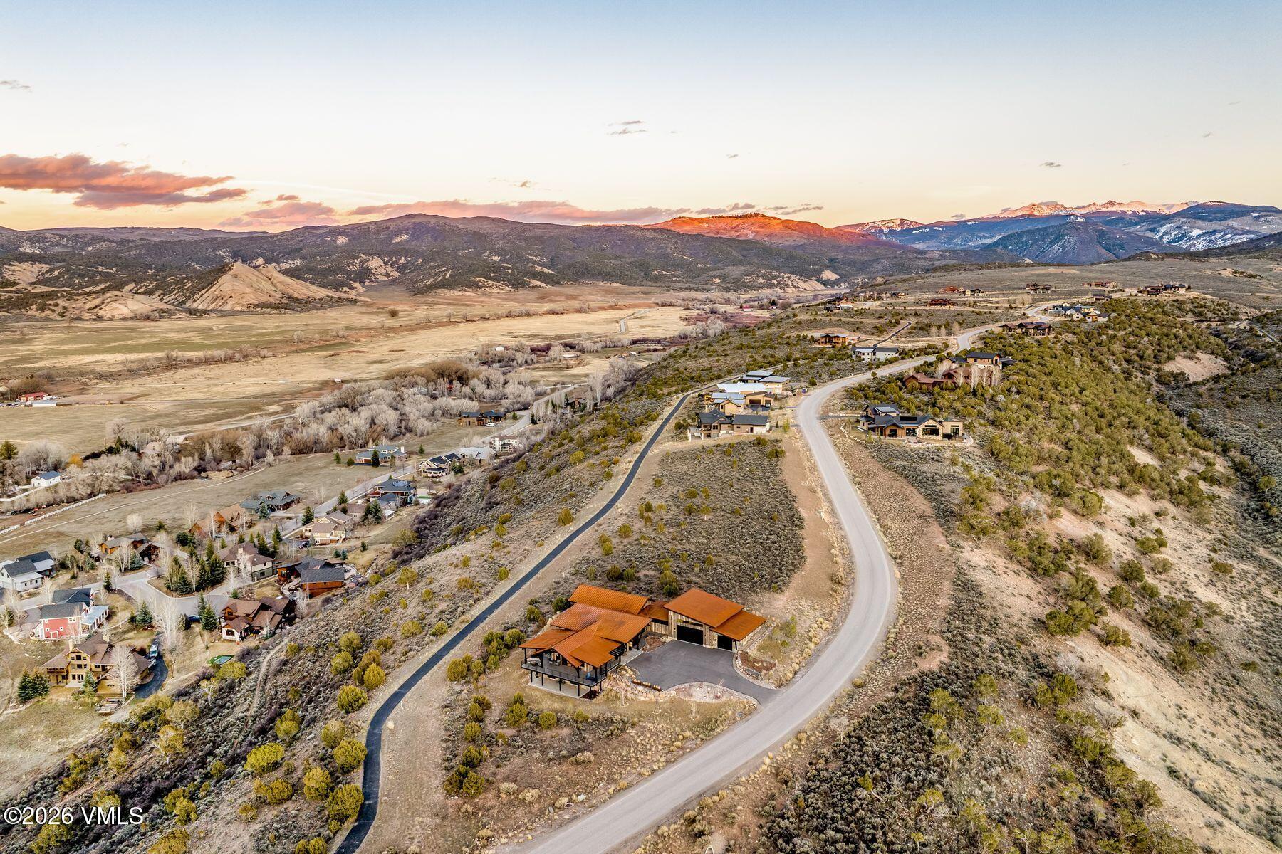 891 E Haystacker Drive