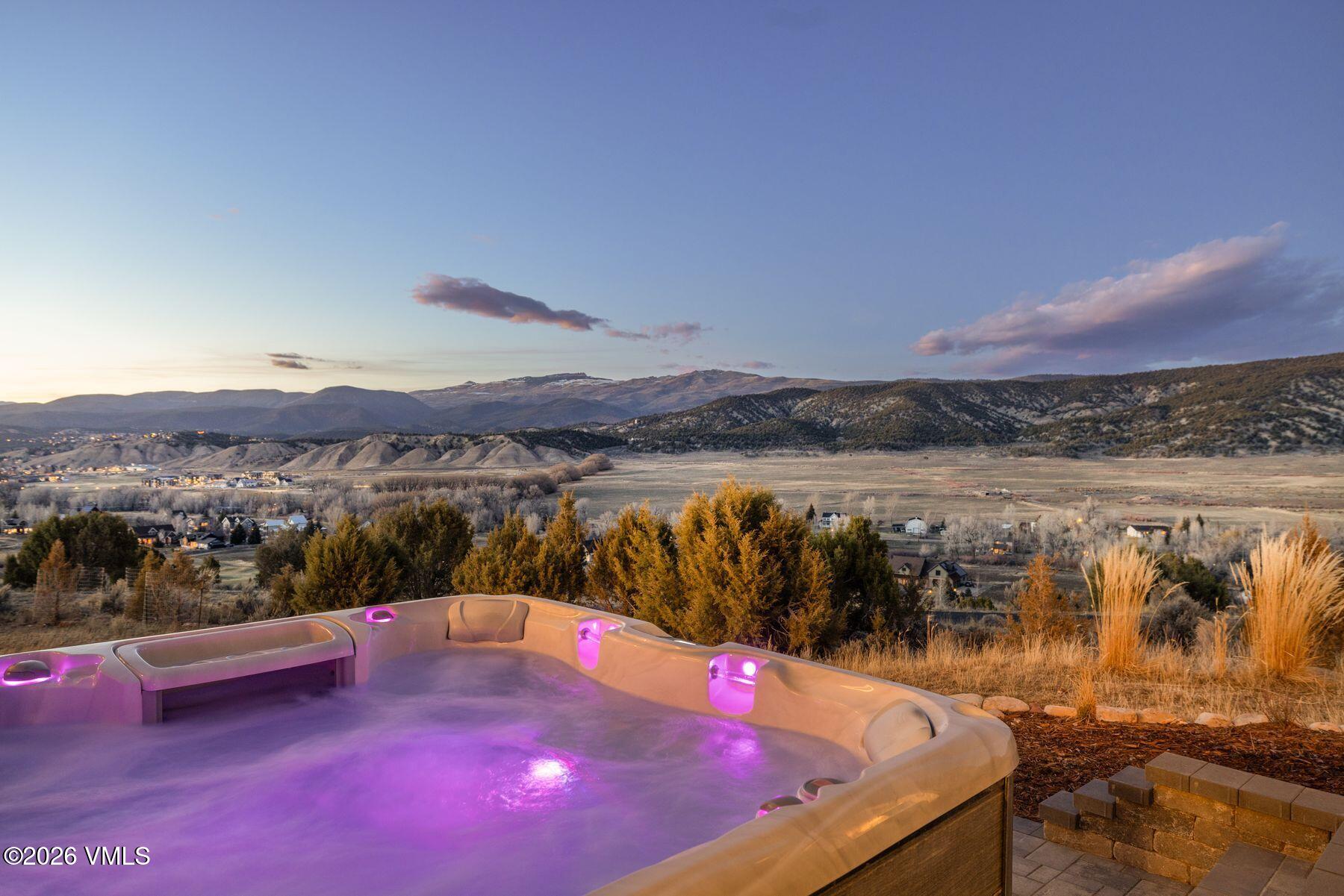 891 E Haystacker Drive