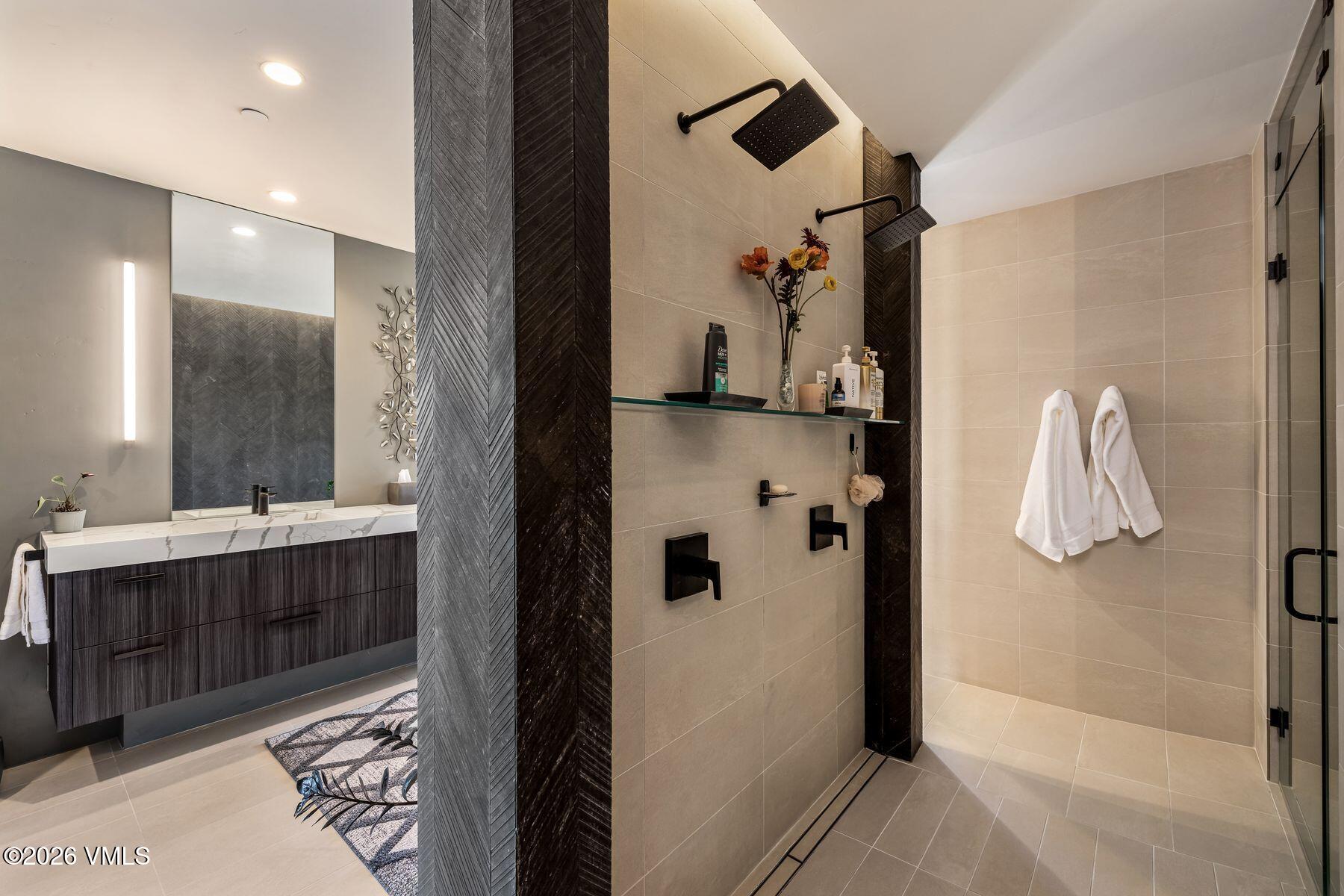 891 E Haystacker Drive