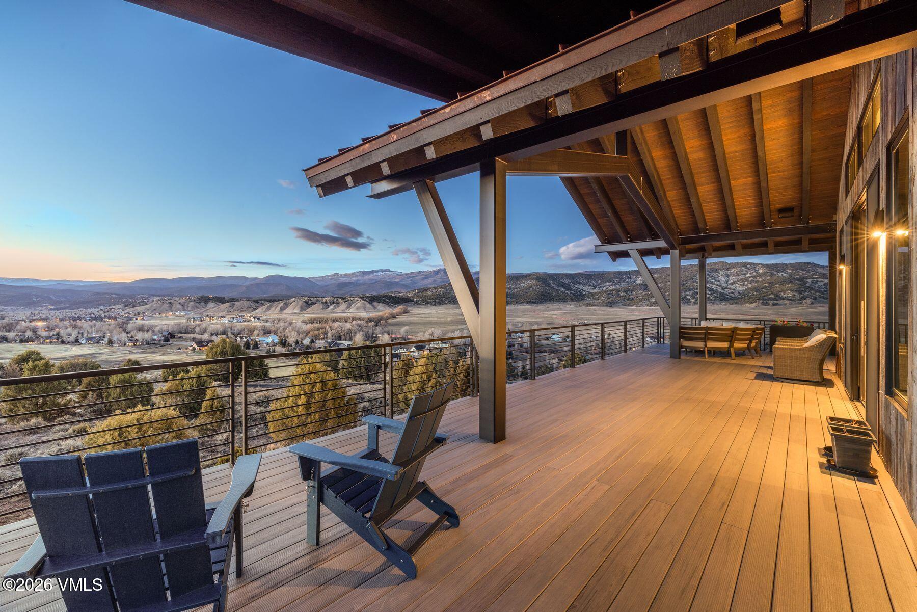 891 E Haystacker Drive