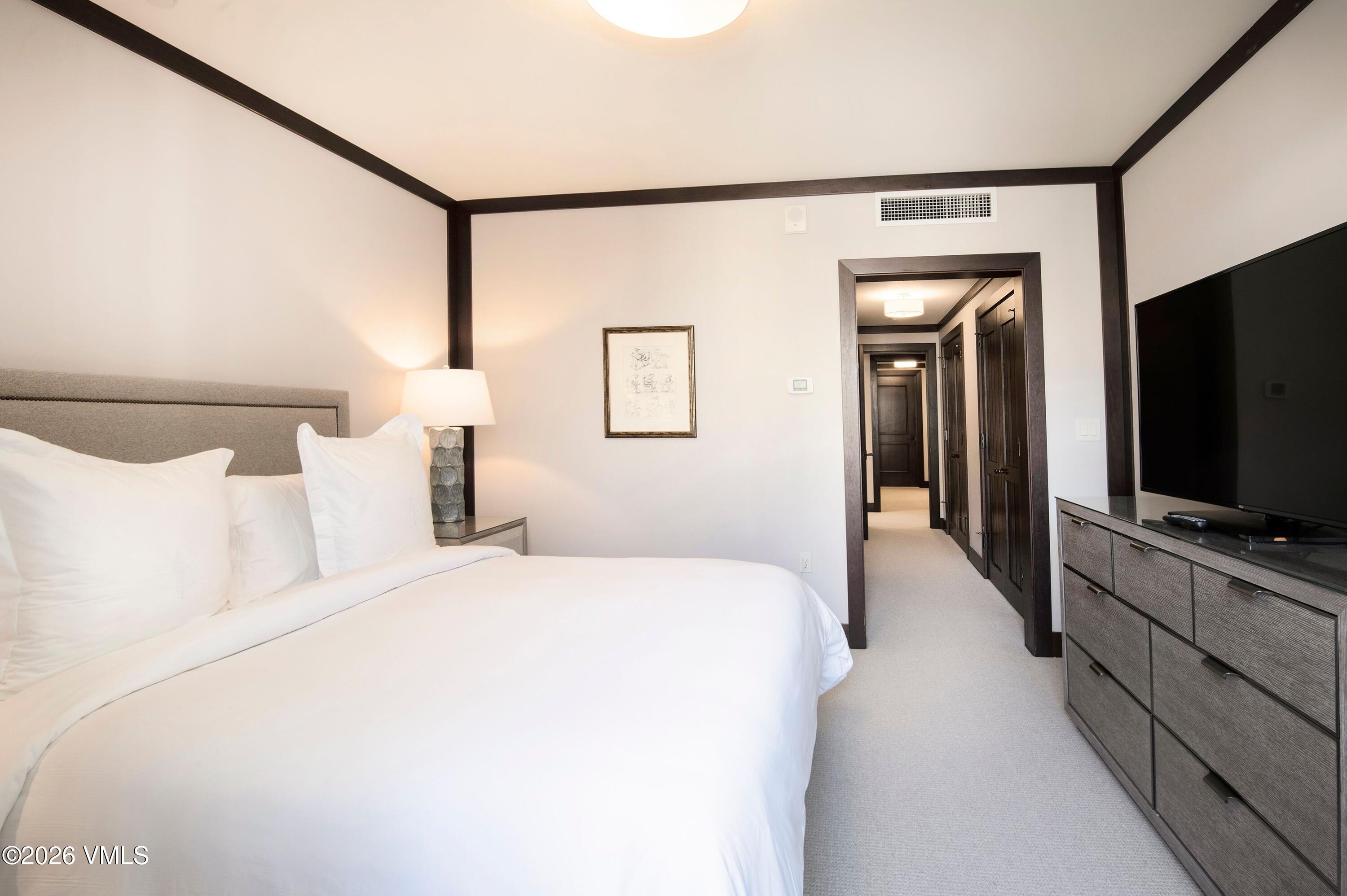 1 Vail Road Unit: 6102L