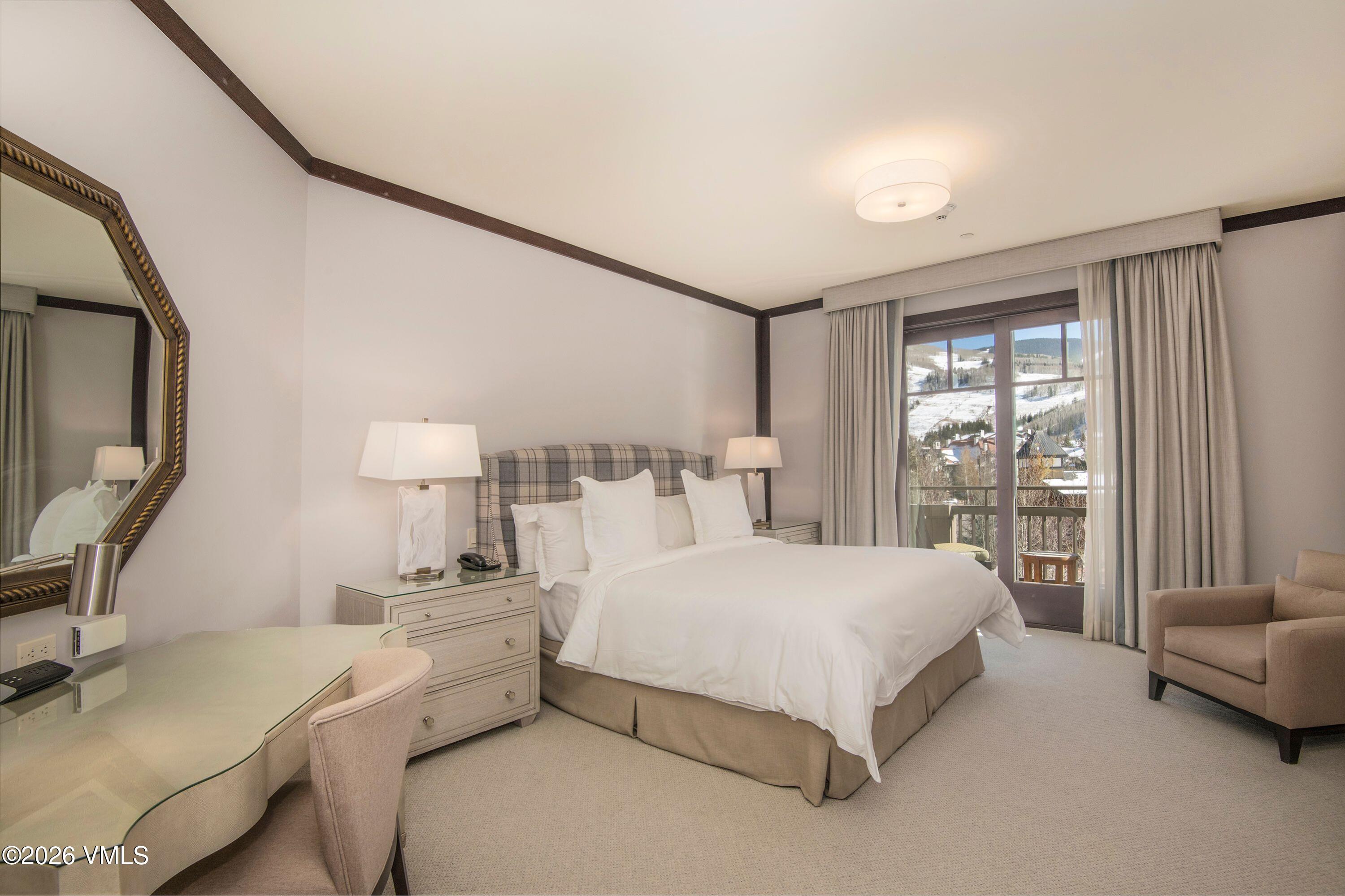 1 Vail Road Unit: 6102L