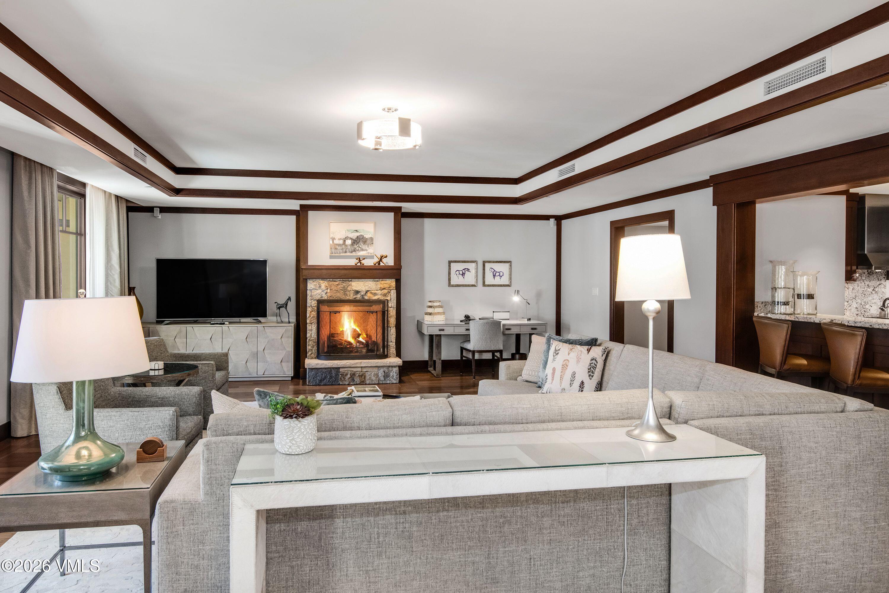 1 Vail Road Unit: 6102L