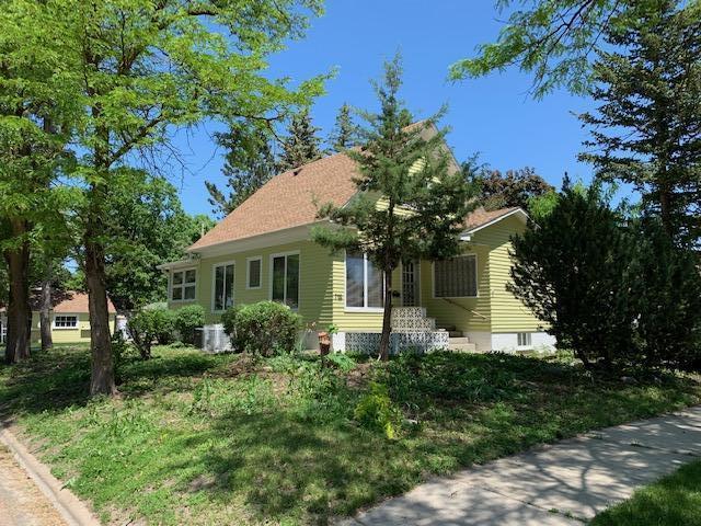 722 W 5th Ave