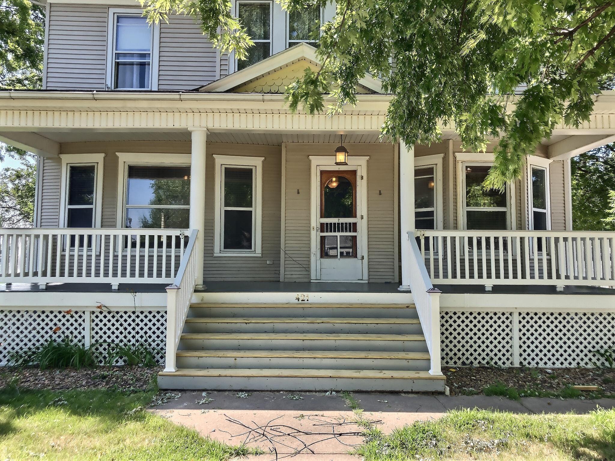 421 E 11th Ave