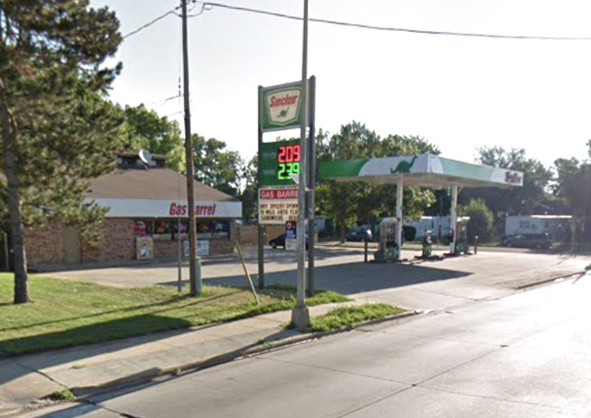 2500 W Madison St
