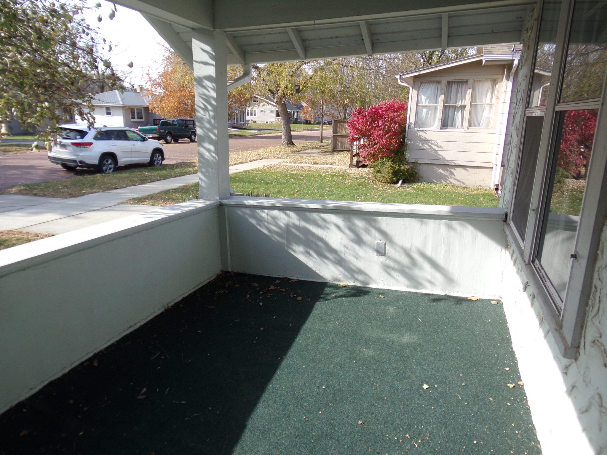 1118 E 3rd Ave