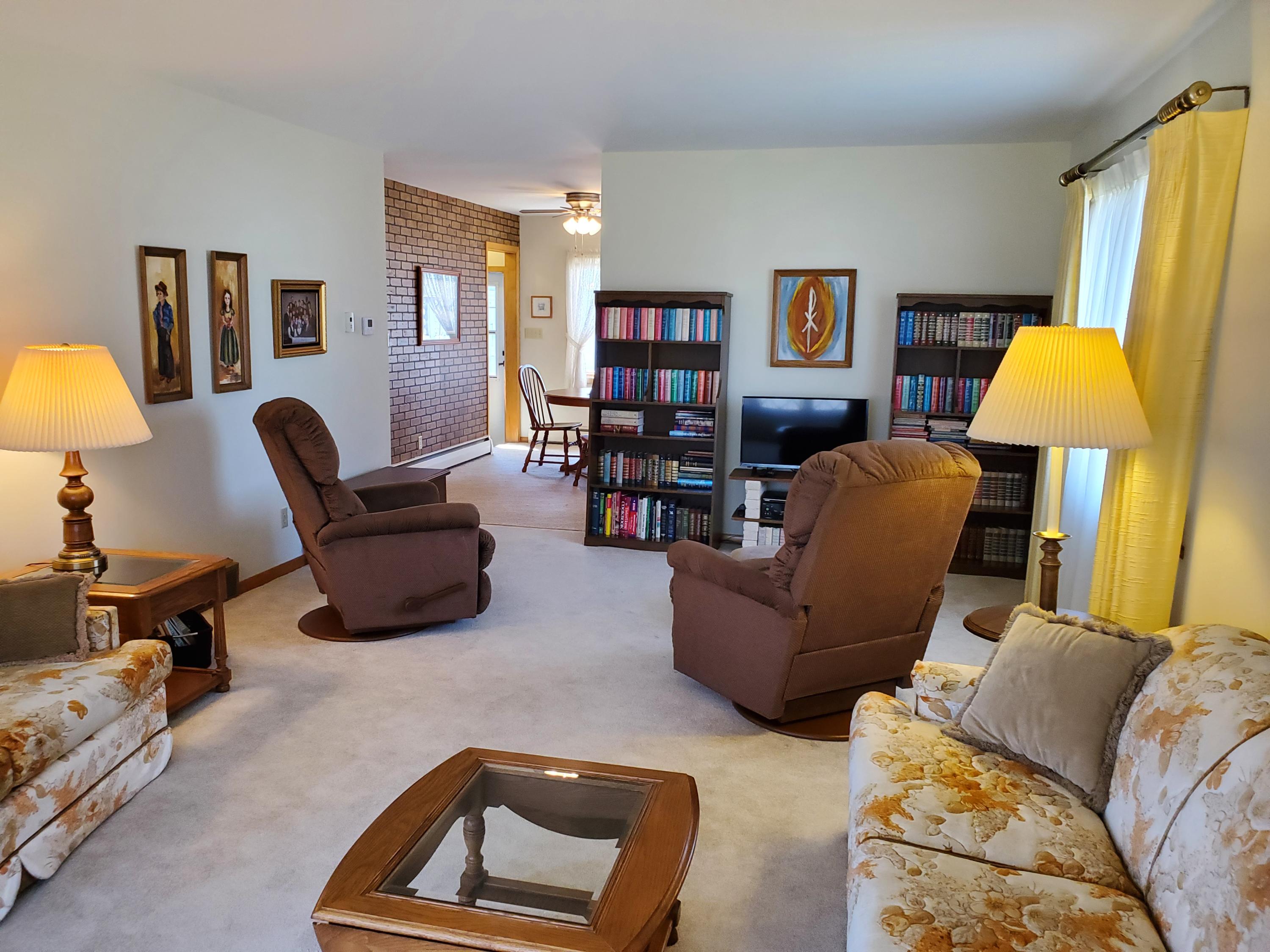 425 W 14th Ave
