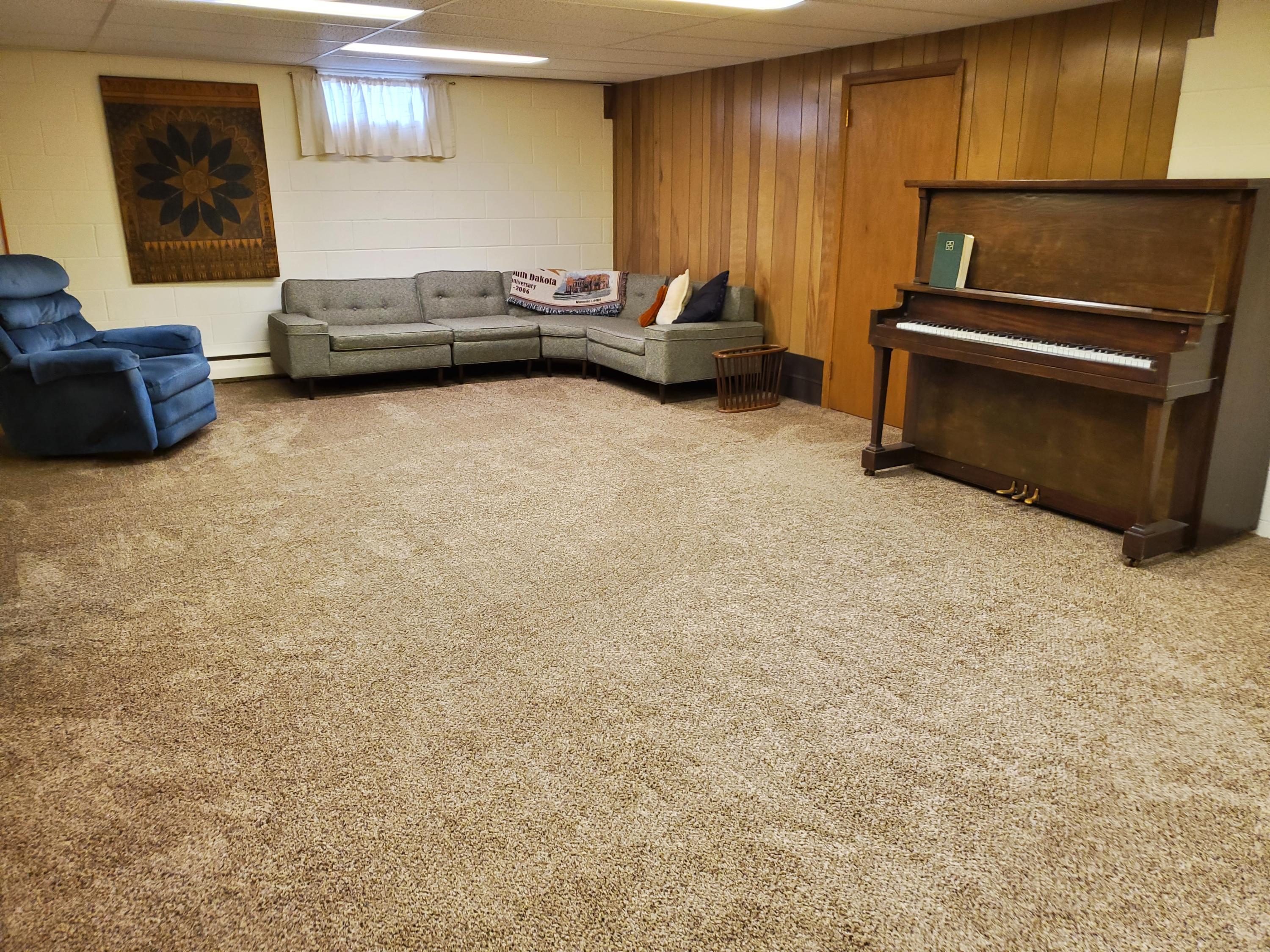 425 W 14th Ave