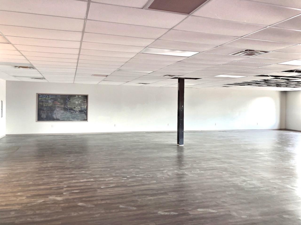 1401 N Main St