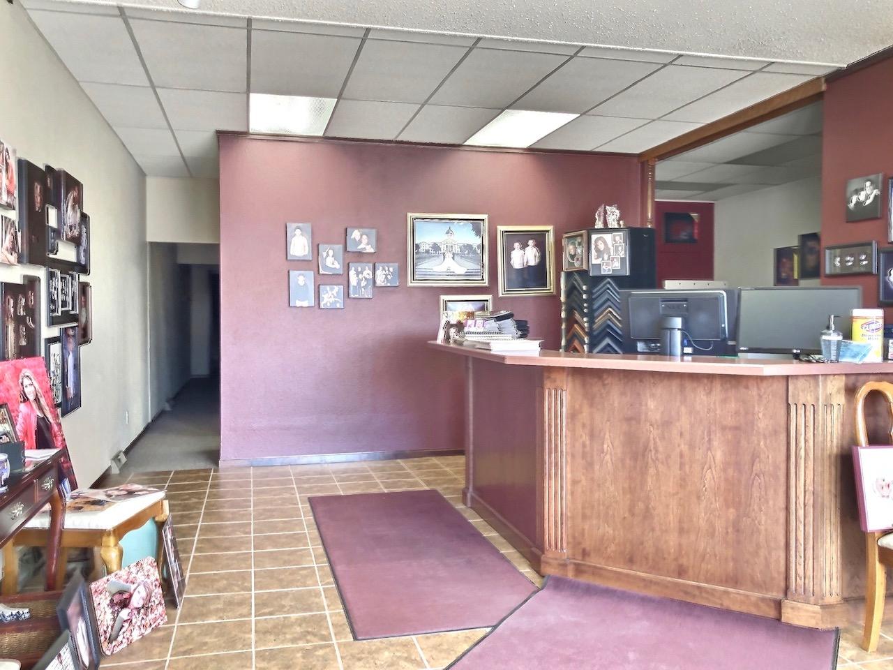 517-519 N Main St