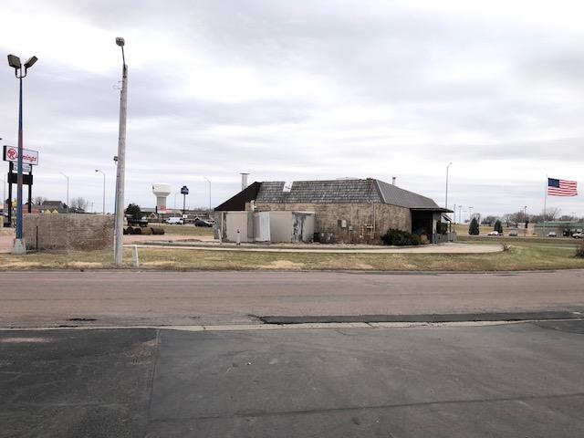 1300 S Burr St