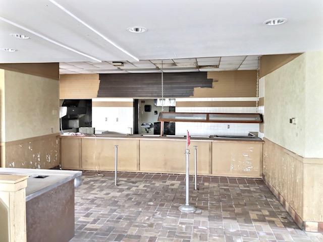 1300 S Burr St