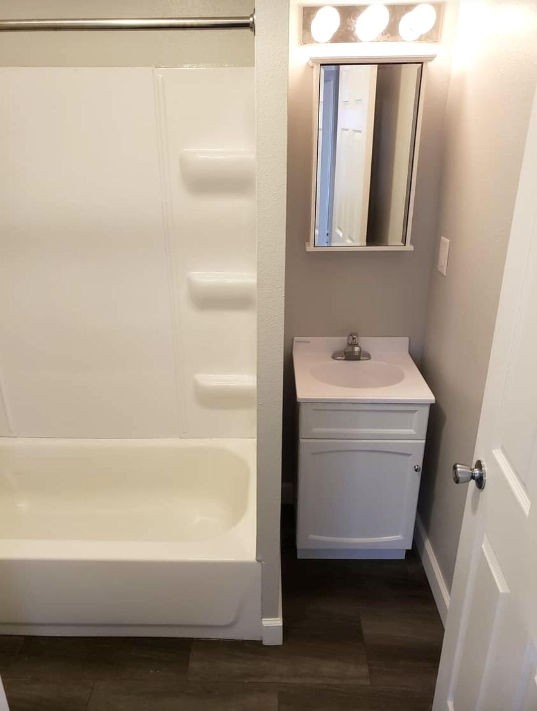 121 W 6th Ave