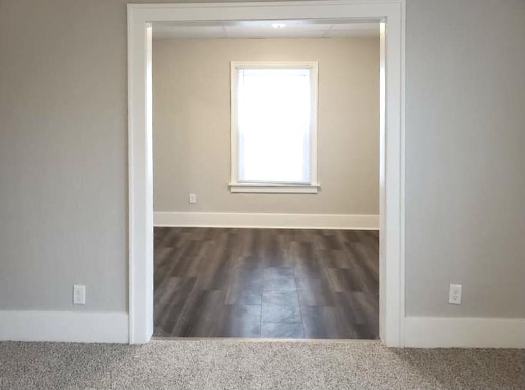 121 W 6th Ave