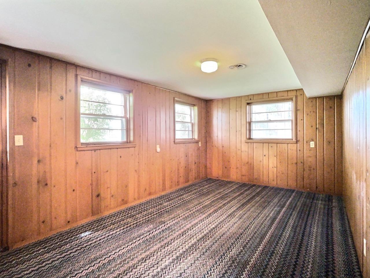 413 W 4th Ave