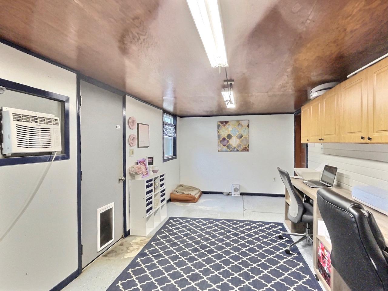 217 W 11th Ave