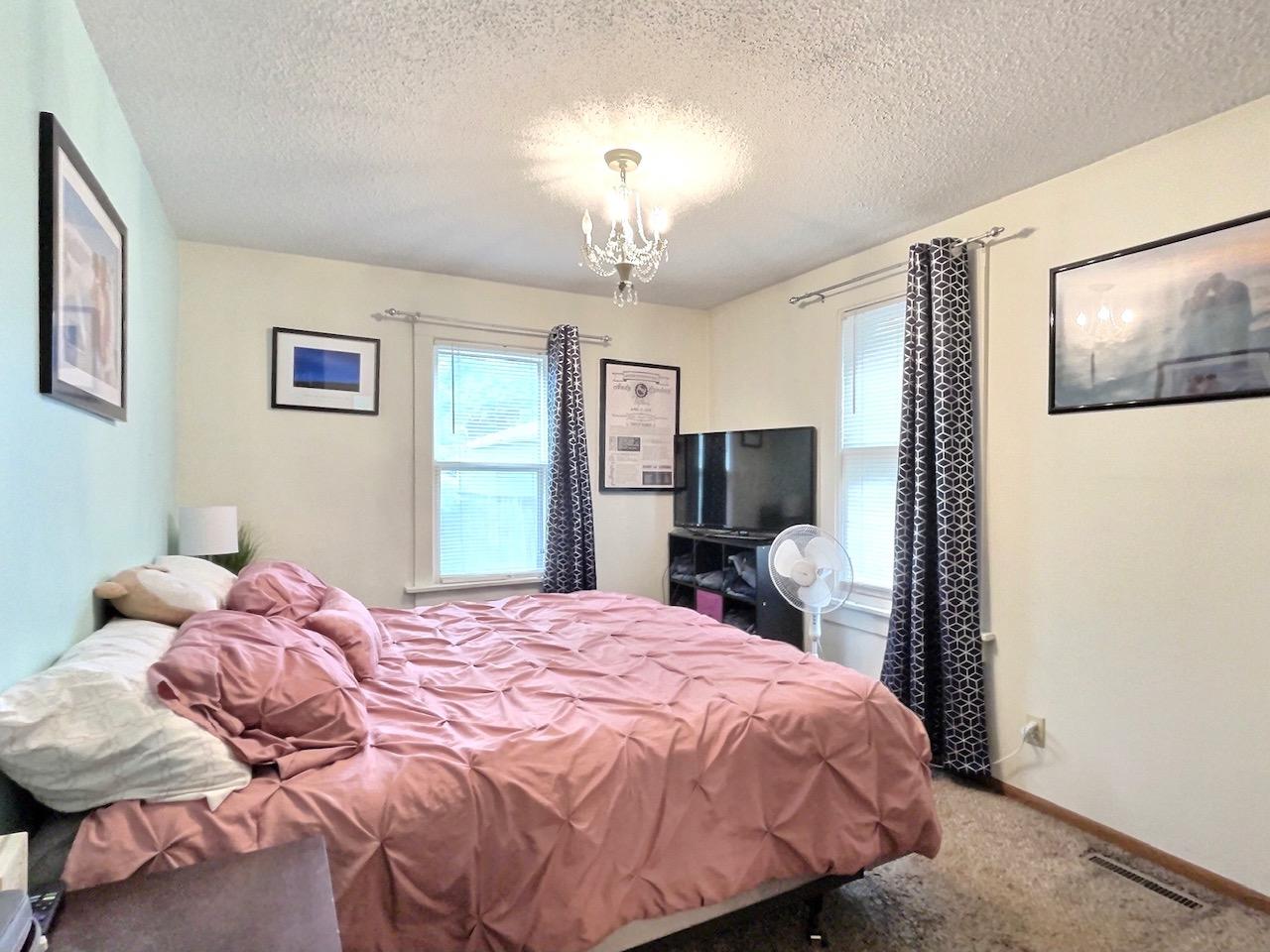 217 W 11th Ave