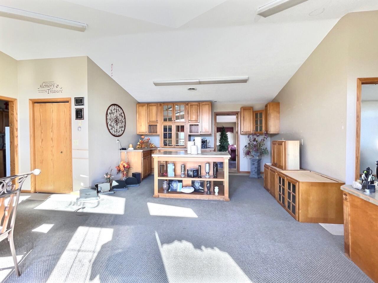 2531 S Hwy 37