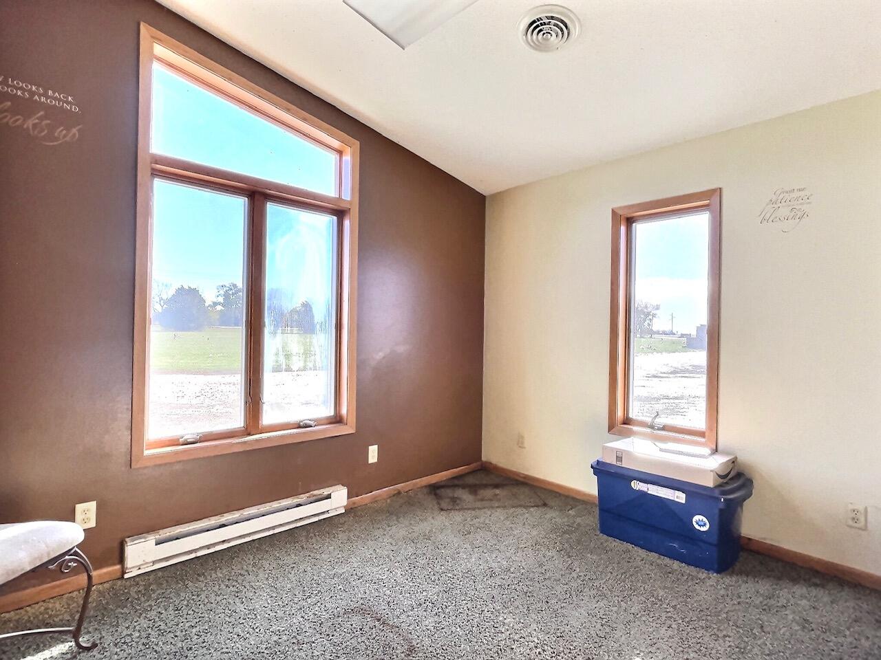 2531 S Hwy 37